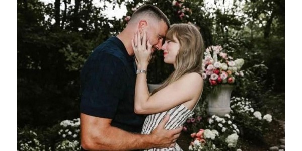 El ala cerrada de la NFL, Travis Kelce, anunció su compromiso con Taylor Alison Swift